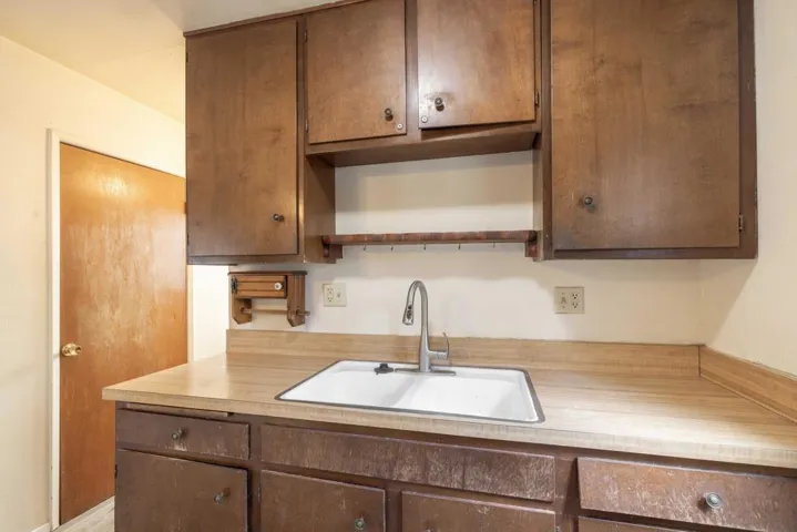 012_Kitchen 2