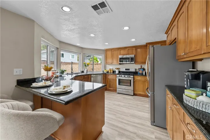 25676 Lochmoor, Valencia, California 91355