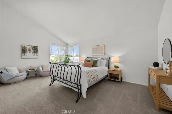 25676 Lochmoor, Valencia, California 91355