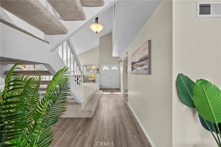 25676 Lochmoor, Valencia, California 91355