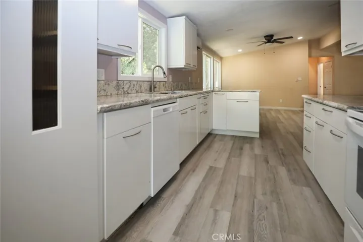 3304 Toyon, Clearlake, California 95422