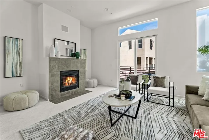 13027 Bluff Creek Drive, Playa Vista, California 90094