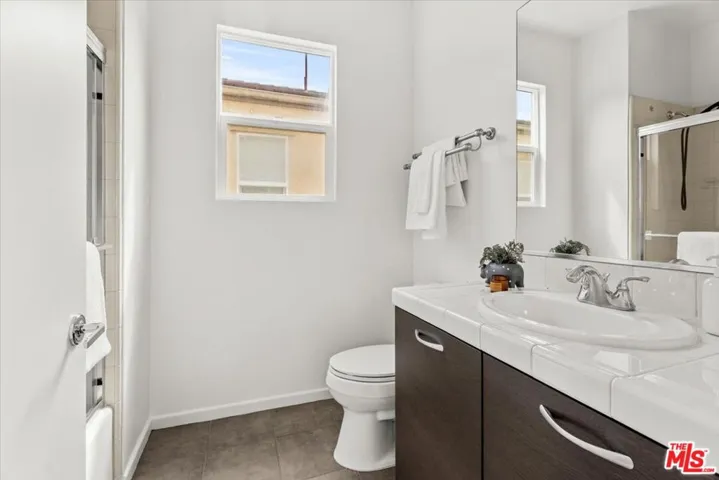 13027 Bluff Creek Drive, Playa Vista, California 90094