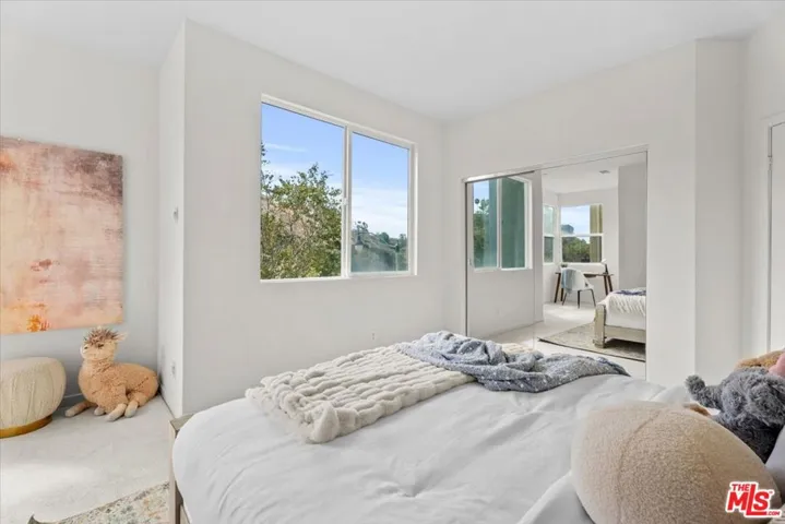 13027 Bluff Creek Drive, Playa Vista, California 90094