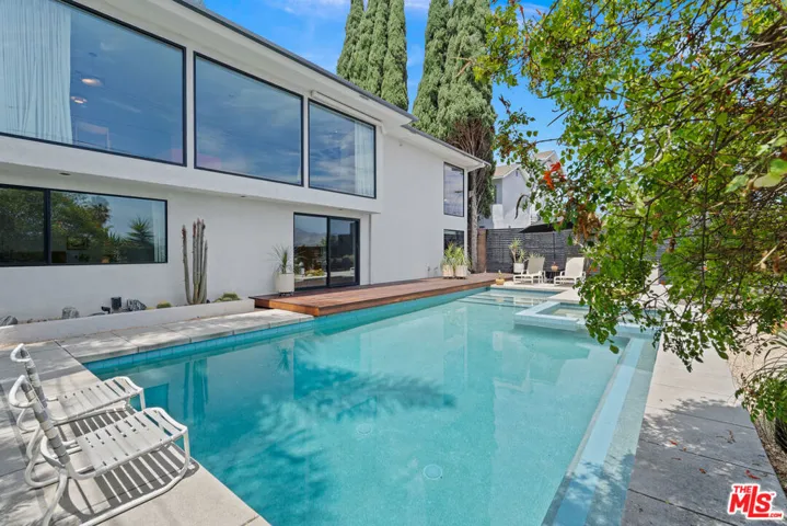 4181 Verdugo View Drive, Los Angeles, California 90065