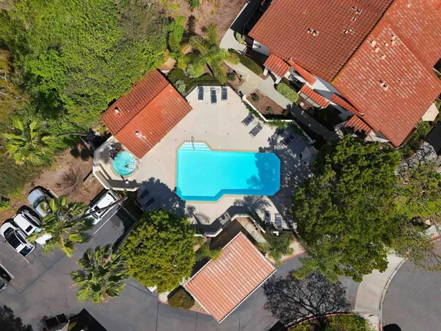 4080 Rosenda 210, San Diego, California 92122