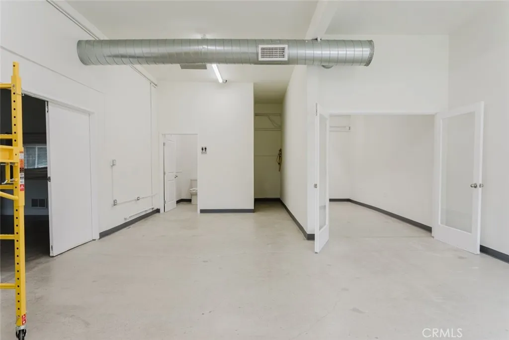 410 1/2 N Varney Street, Burbank, California 91502 — photo 4