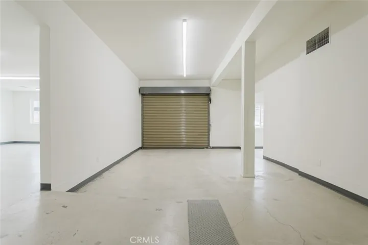410 1/2 N Varney Street, Burbank, California 91502