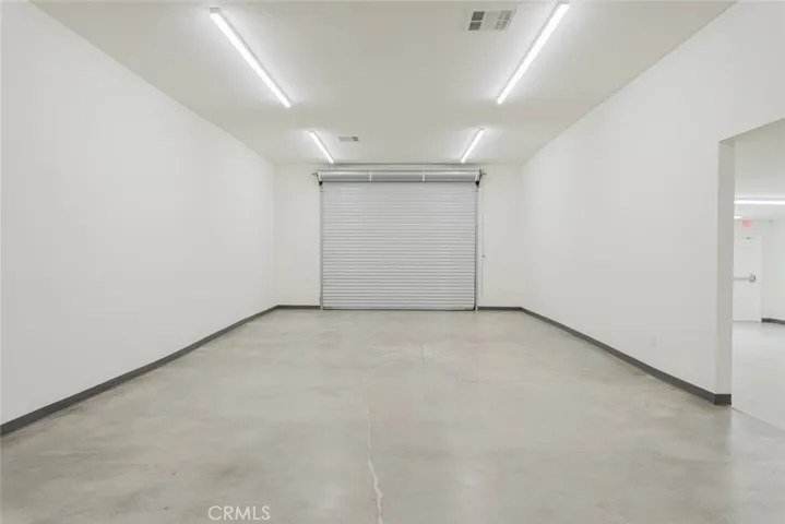 410 1/2 N Varney Street, Burbank, California 91502