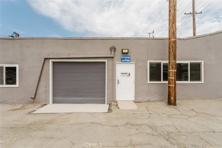 410 1/2 N Varney Street, Burbank, California 91502