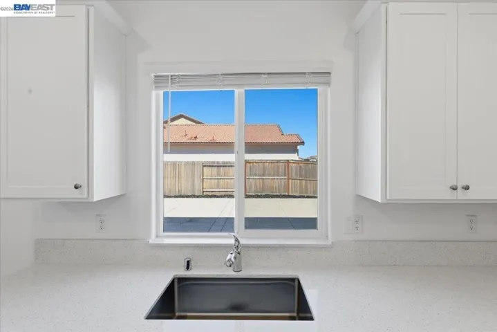 4400 Wax Myrtle Way, Rancho Cordova, California 95742