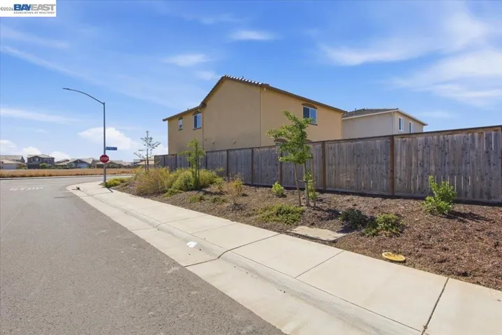 4400 Wax Myrtle Way, Rancho Cordova, California 95742