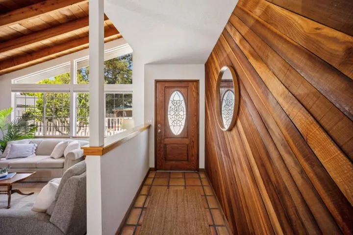 17th Avenue, Santa Cruz, California 95062