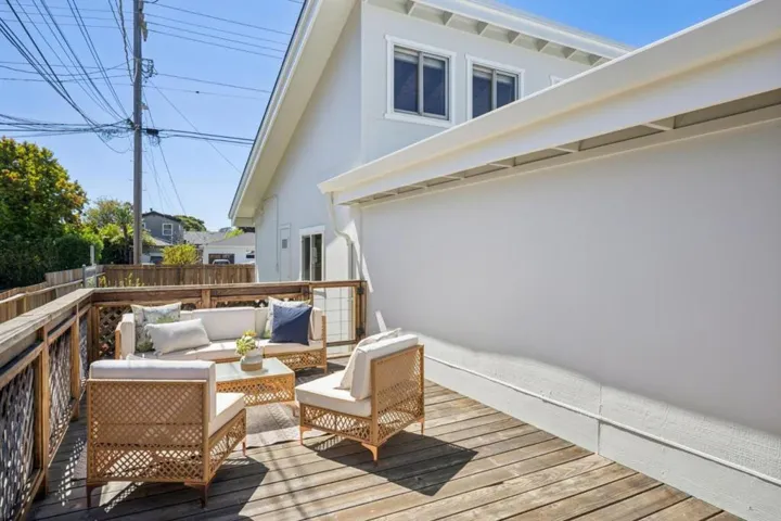 17th Avenue, Santa Cruz, California 95062