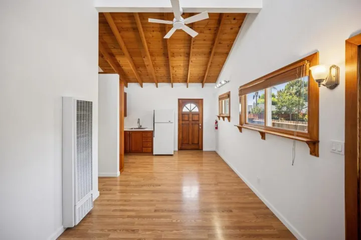 17th Avenue, Santa Cruz, California 95062