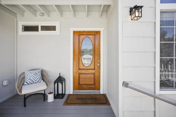 17th Avenue, Santa Cruz, California 95062