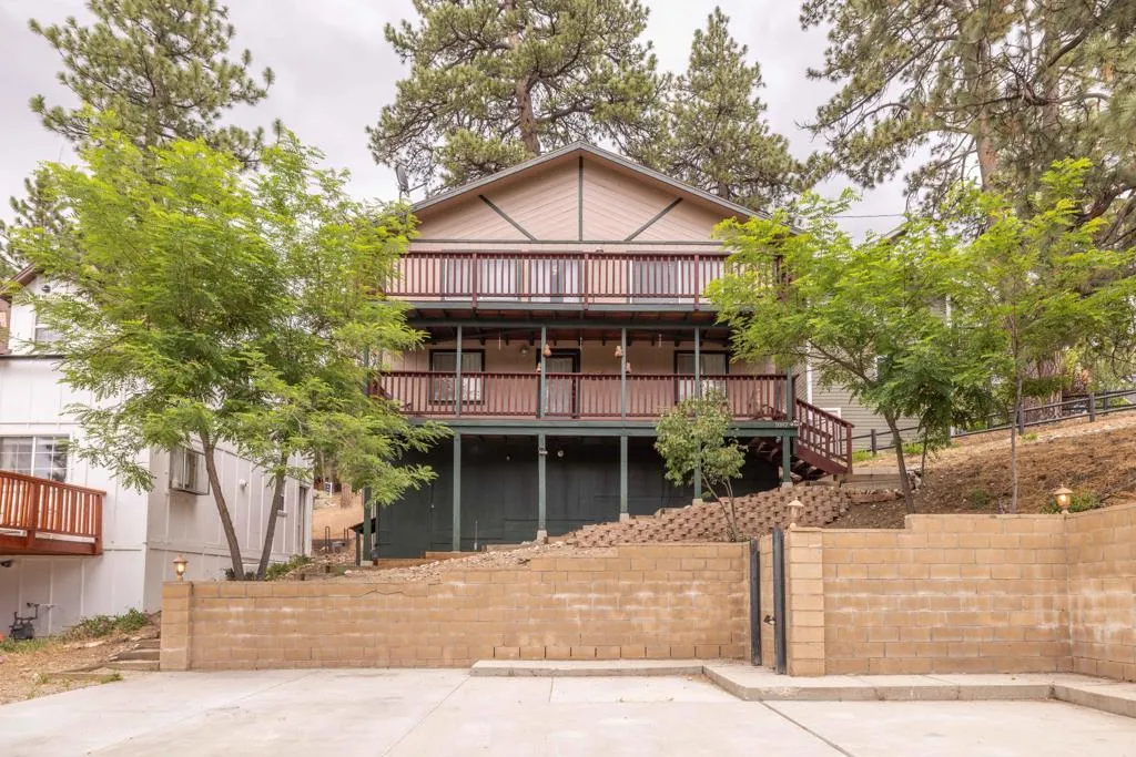 1087 Brookside Lane, Fawnskin, California 92333 — photo 4