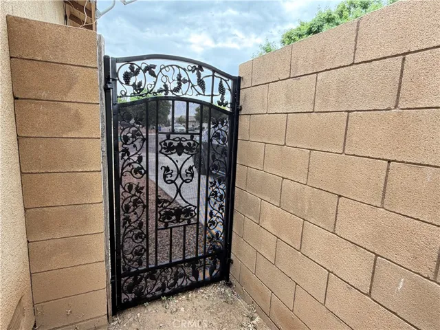 13532 Boulder Lane, Victorville, California 92392