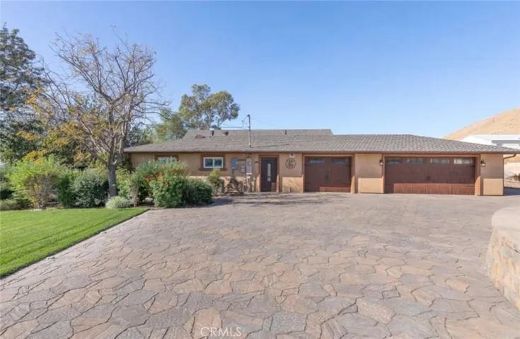 8931 Granite Hill, Jurupa Valley, California 92509