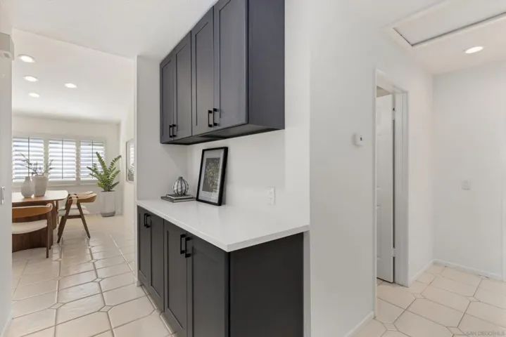 1854 Avenida Mimosa, Encinitas, California 92024