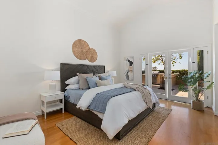 1854 Avenida Mimosa, Encinitas, California 92024
