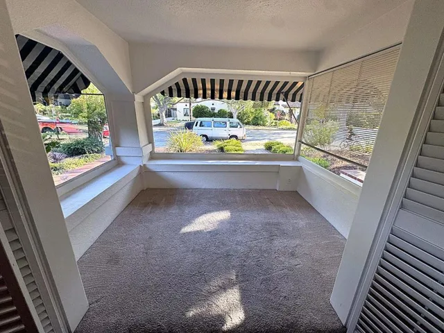 1023 Guinda Street, Palo Alto, California 94301