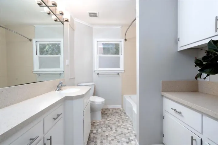 3 Vera Court, Redwood City, California 94061