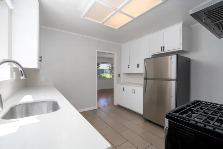 3 Vera Court, Redwood City, California 94061