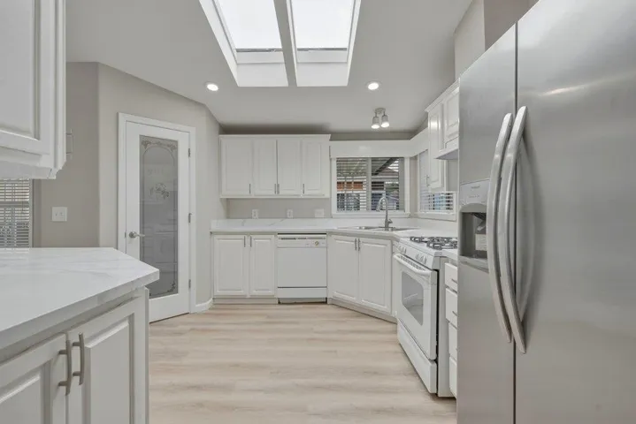 144 Holm Road 97, Watsonville, California 95076