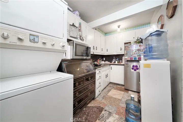3733 Blanche Street, Pasadena, California 91107