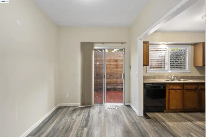 3858 Maybelle Ave, Oakland, California 94619
