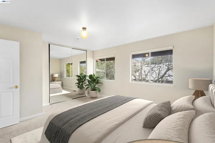3858 Maybelle Ave, Oakland, California 94619