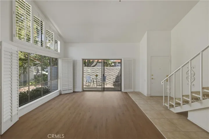 Light-Filled Living Space