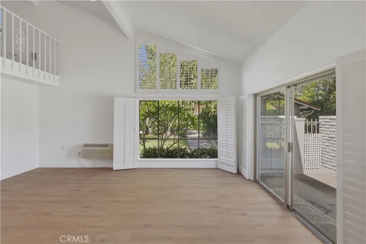 Large windows, tranquil surroundings