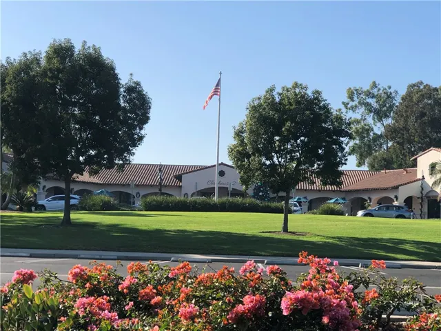2022 Via Mariposa East B, Laguna Woods, California 92637
