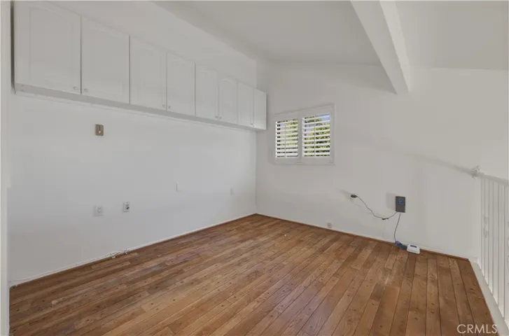 Versatile loft for work or hobbies