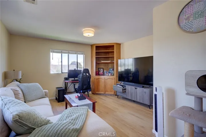630 E Cook, Santa Maria, California 93454