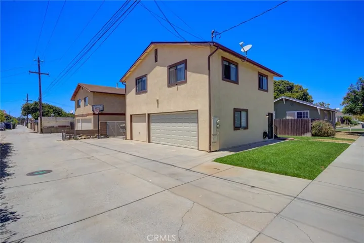 630 E Cook, Santa Maria, California 93454