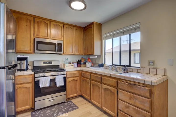 630 E Cook, Santa Maria, California 93454