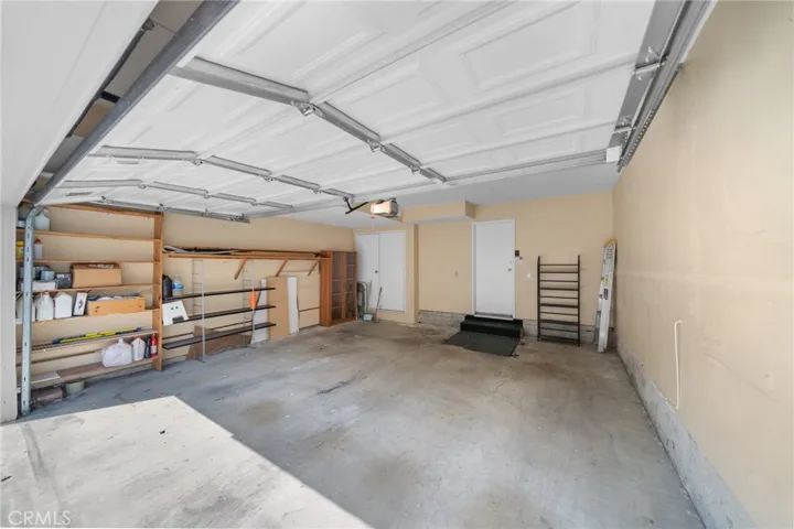 22320 Mission Circle 92, Chatsworth, California 91311