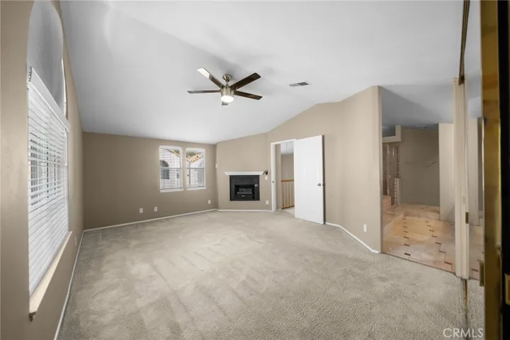 22320 Mission Circle 92, Chatsworth, California 91311