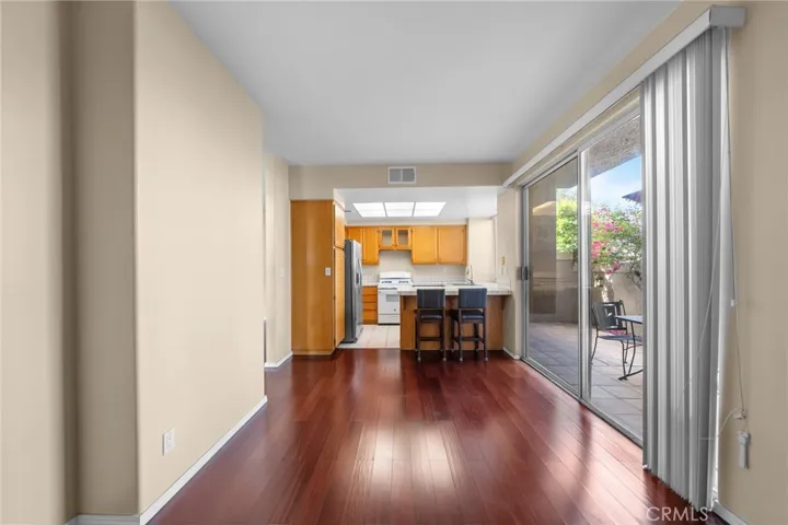 22320 Mission Circle 92, Chatsworth, California 91311
