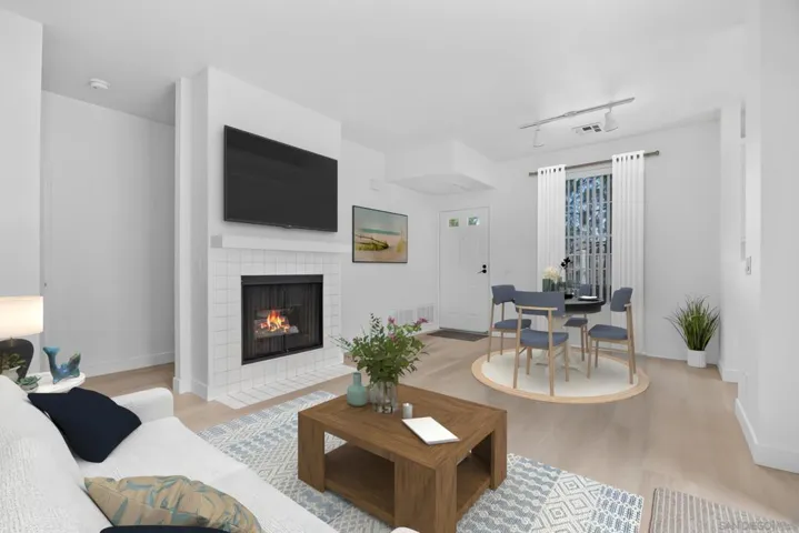 10921 Sabre Hill Dr 375, San Diego, California 92128