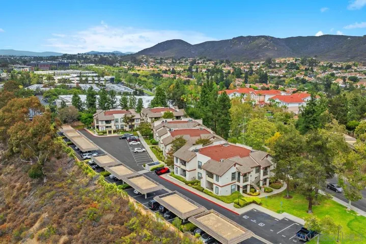 10921 Sabre Hill Dr 375, San Diego, California 92128