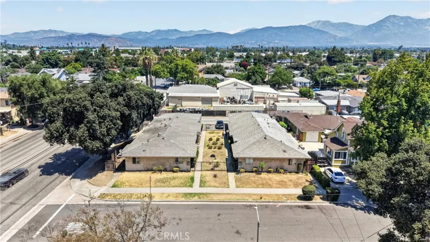 805 E 8th Street, Pomona, California 91766