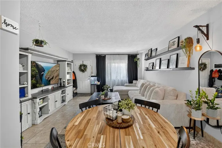 805 E 8th Street, Pomona, California 91766