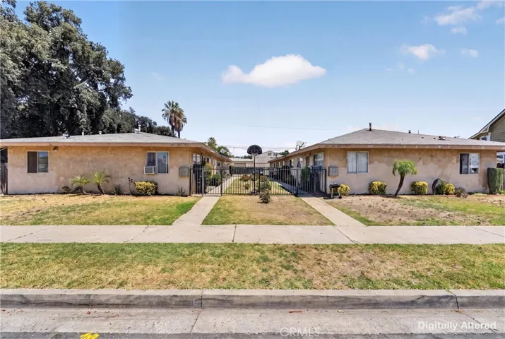 805 E 8th Street, Pomona, California 91766