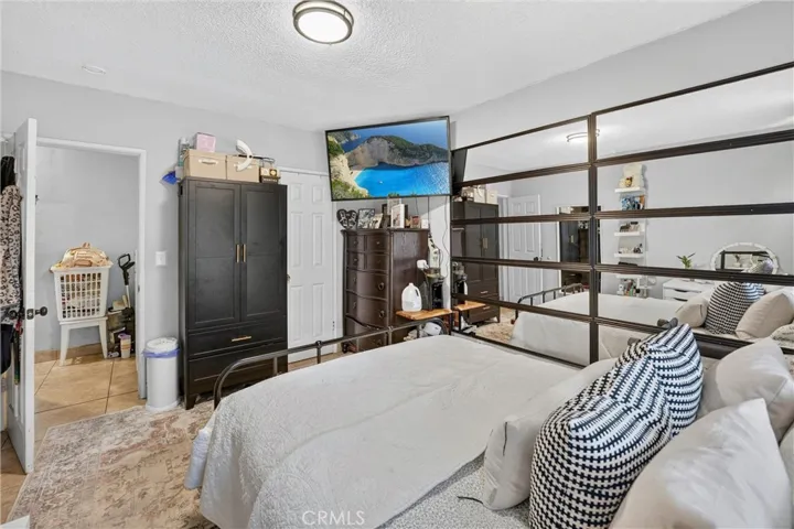 805 E 8th Street, Pomona, California 91766
