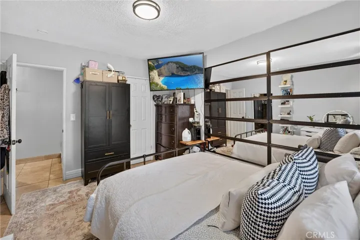 805 E 8th Street, Pomona, California 91766