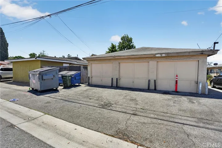 805 E 8th Street, Pomona, California 91766